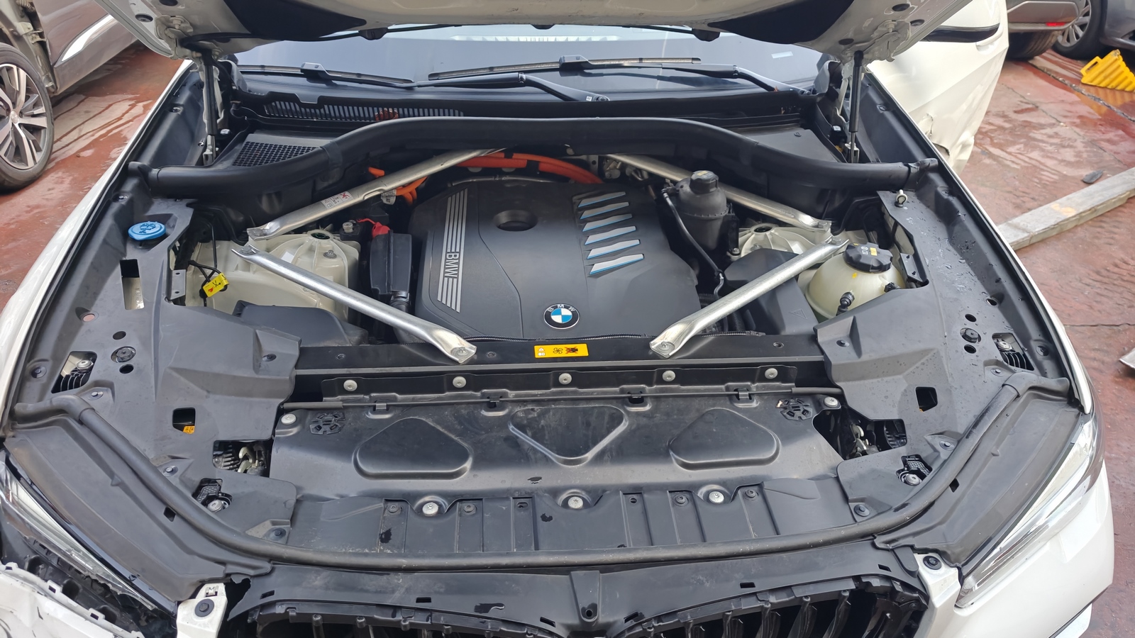 3.0 hybrido enchufable