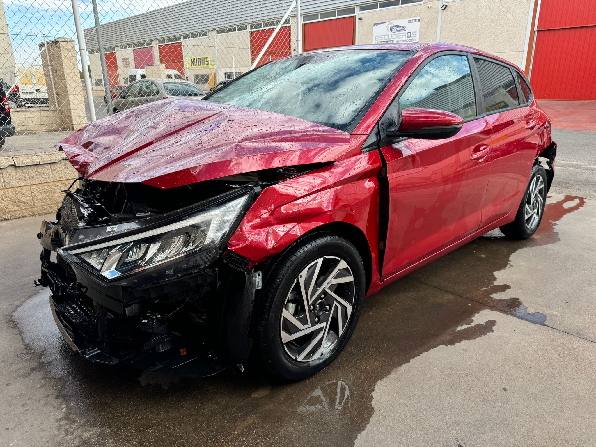 1.0 MIL HYBRID Año 10/2024 *** 5.490 € ***