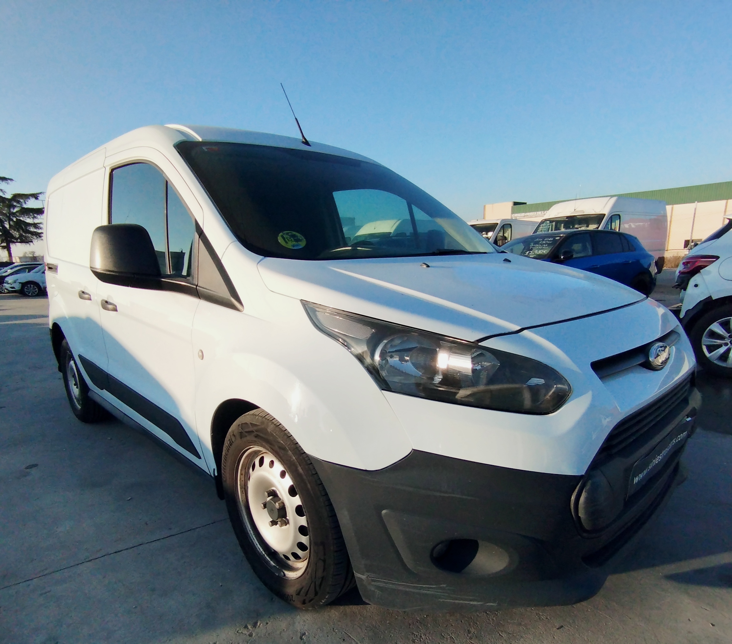 FORD TRANSIT CONNECT      1.6cc    TDCI   75cv     DIESEL     MANUAL        AÑO 2013