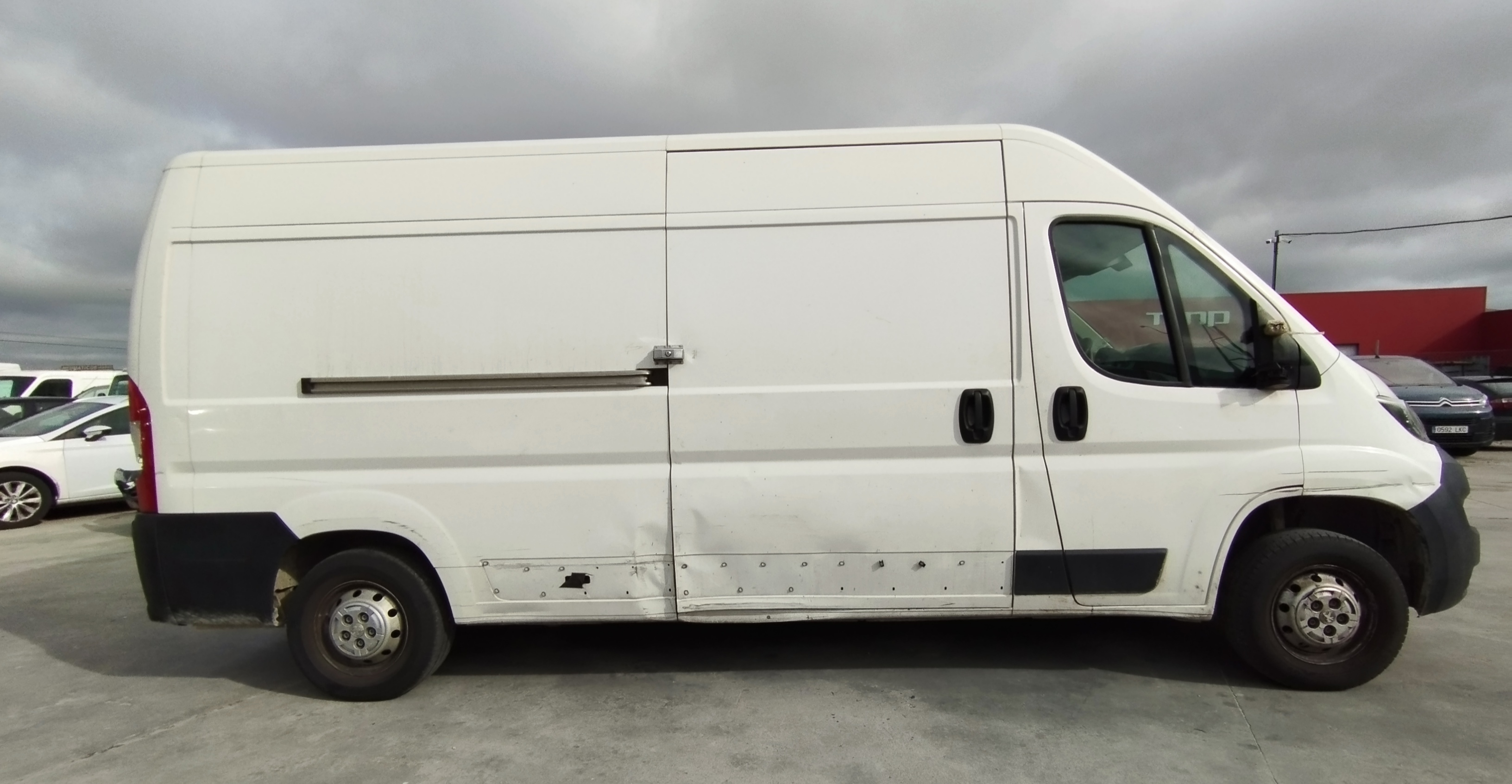 PEUGEOT BOXER       2.0cc BLUEHDI 130cv   L3H2      AÑO 2019