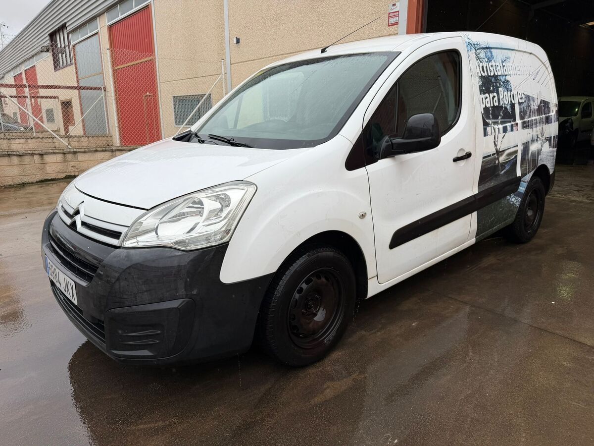 1.6 Hdi Año 2016 *** 3.590 € ***