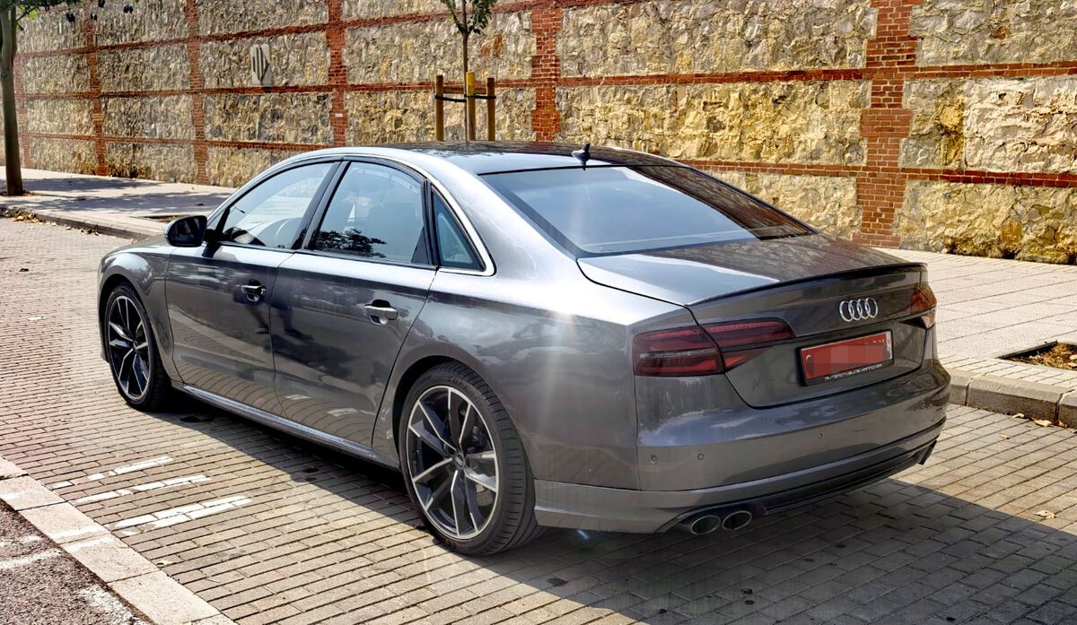 AUdi S 8+ 605 CV acepto cambio