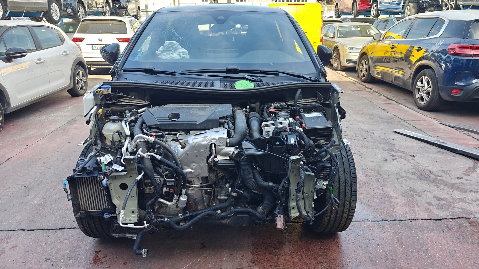 1.6 HYBRIDO 224CV