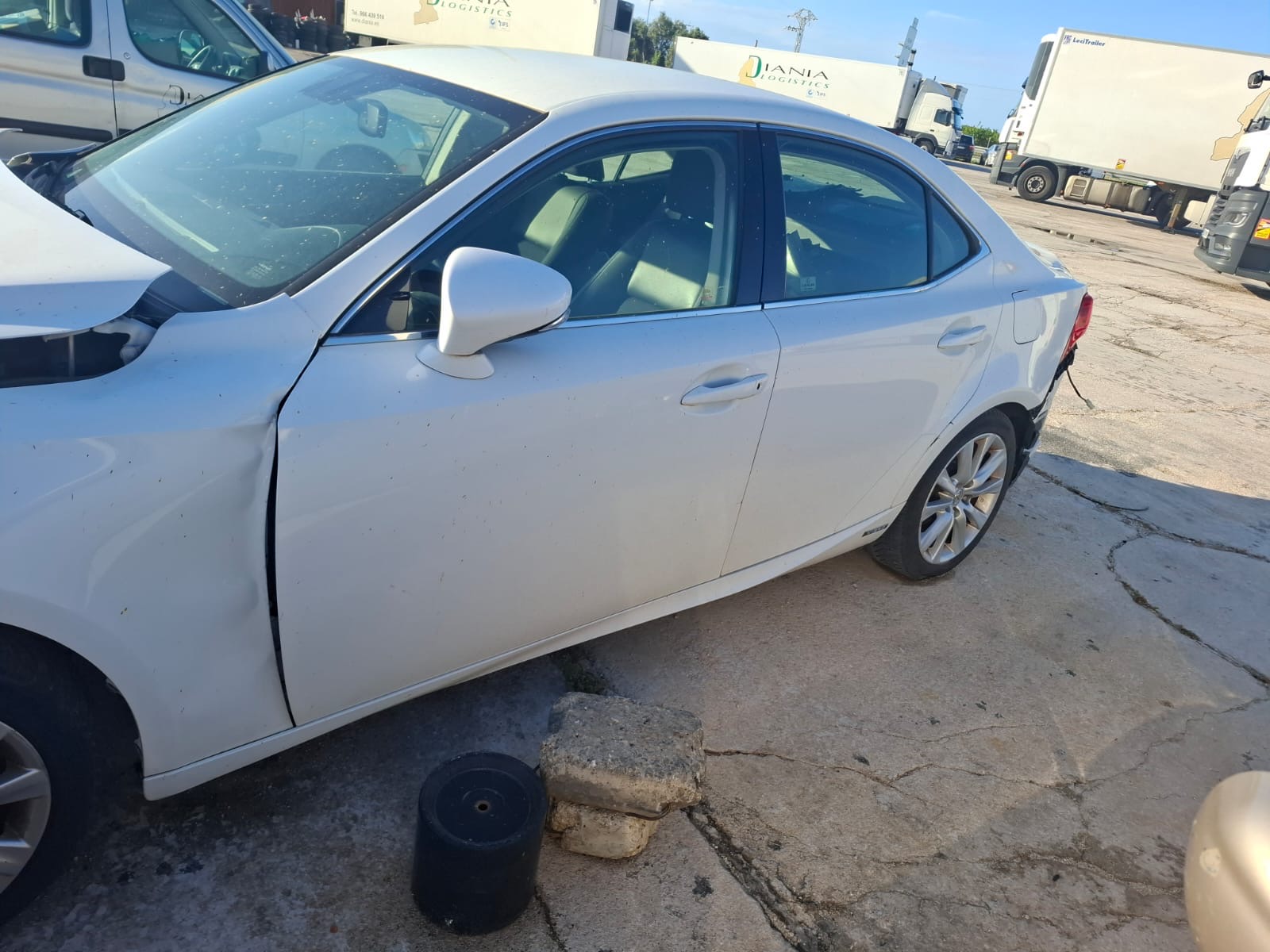 Lexus IS300H