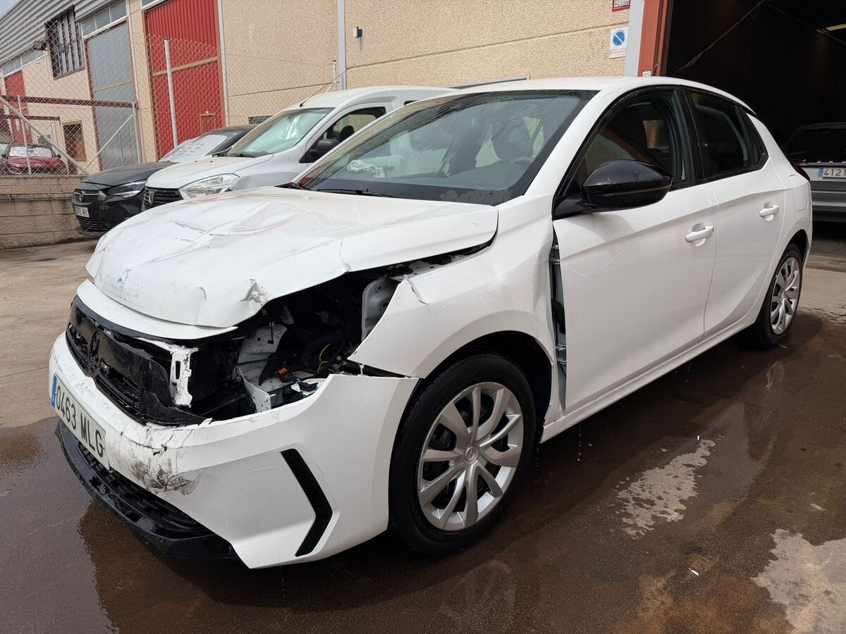 1.2 i Año 12/2023 *** 4.490 € ***