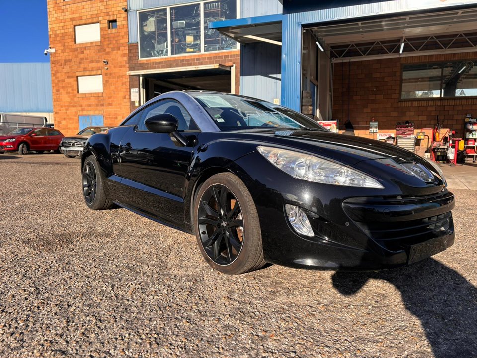 PEUGEOT RCZ 1.6 I