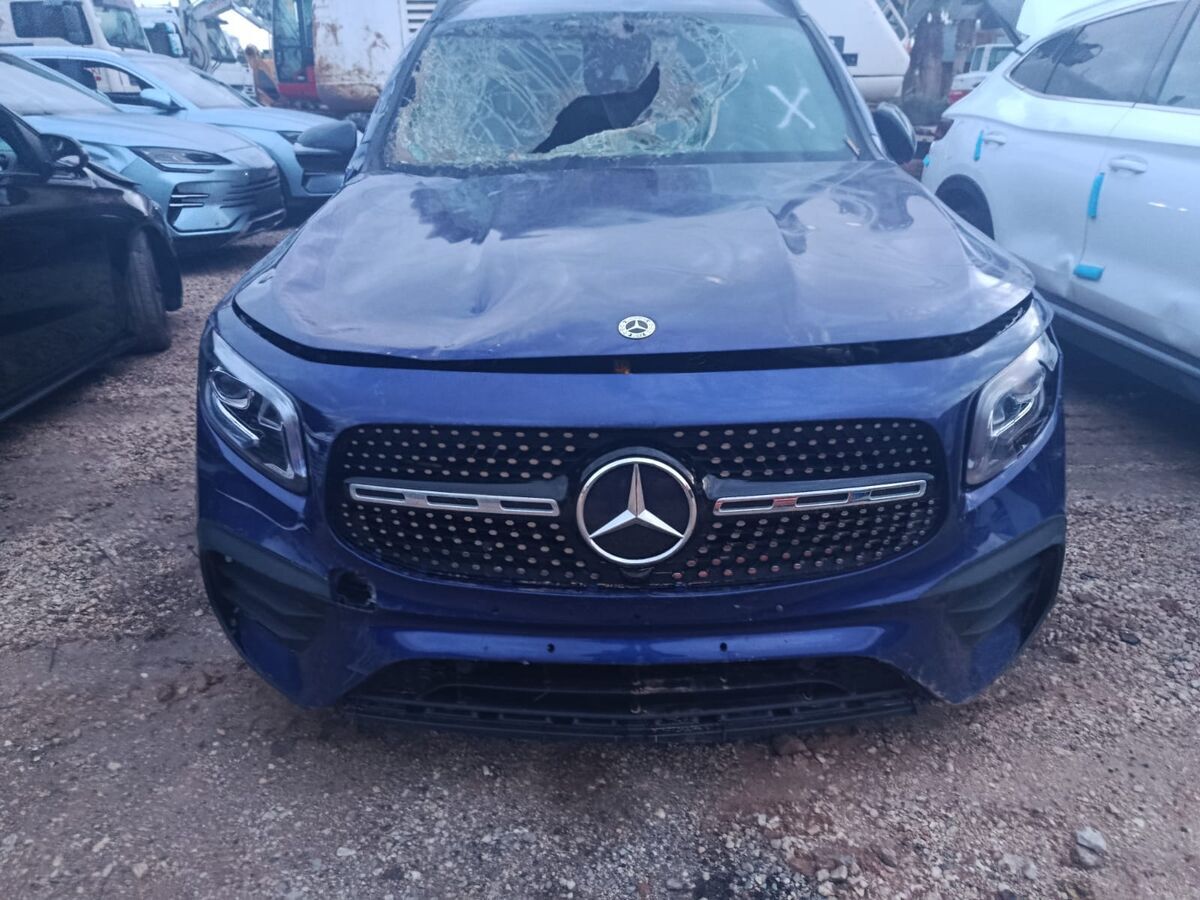 Mercedes GLB 200 2023 INUNDADO