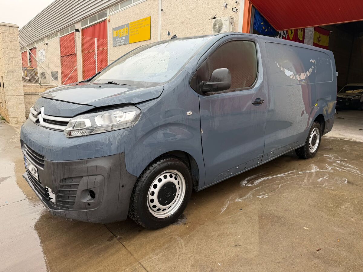 XL Club 1.5 BlueHdi *** 7.790 € ***