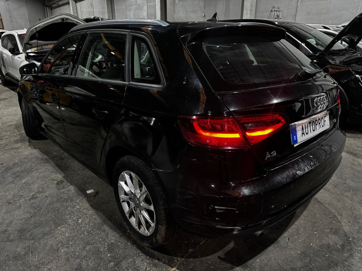 AUDI A3 SPORTBACK 1.6TDI S-TRONIC /2016