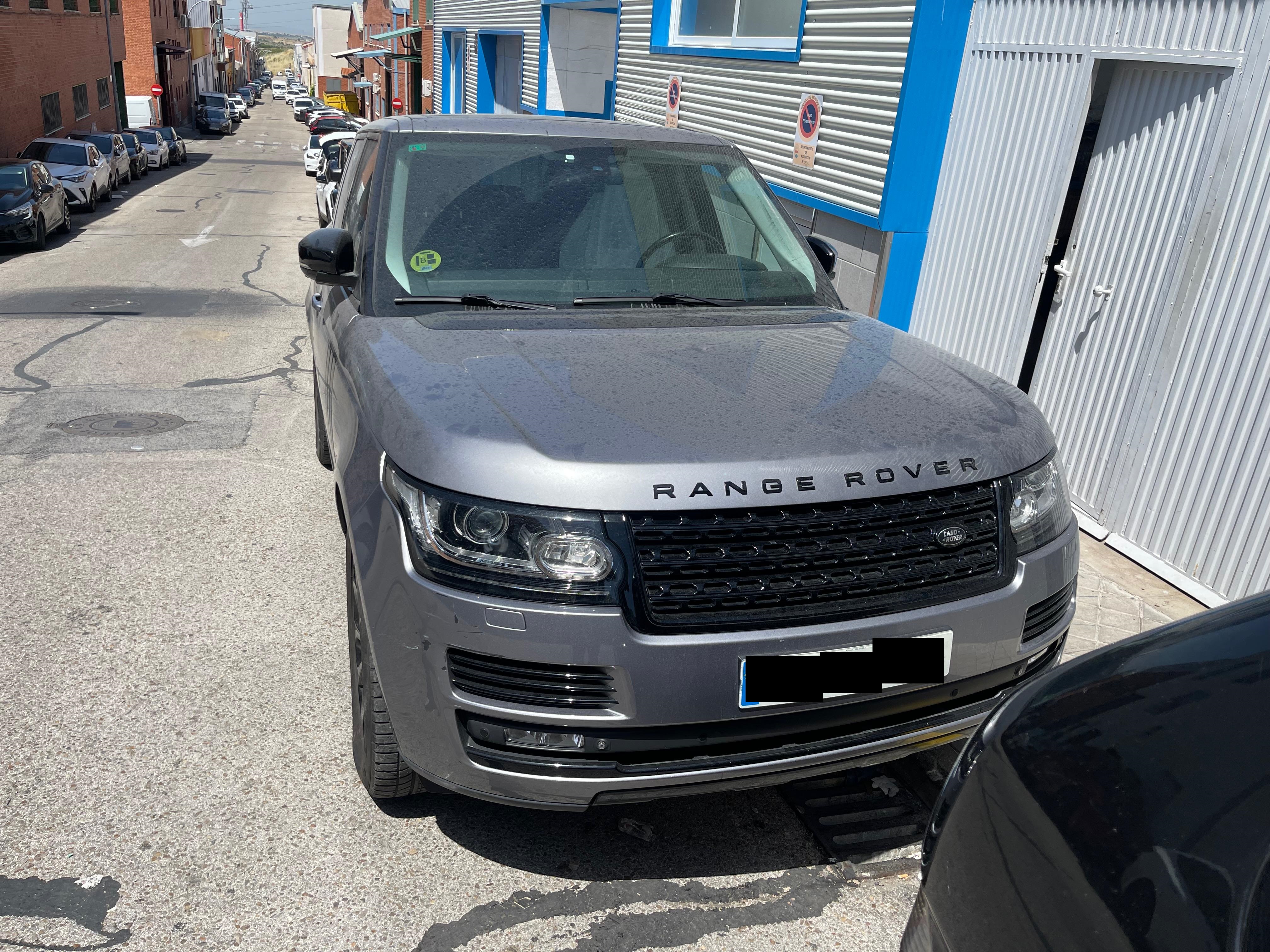 LAND-ROVER Range Rover 4.4 SDV8 VOGUE