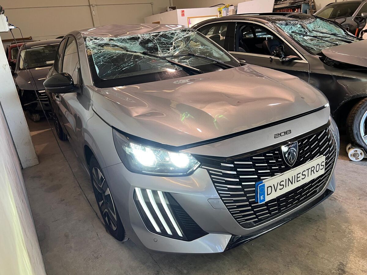 Peugeot 208 2024 ACCIDENTADO!