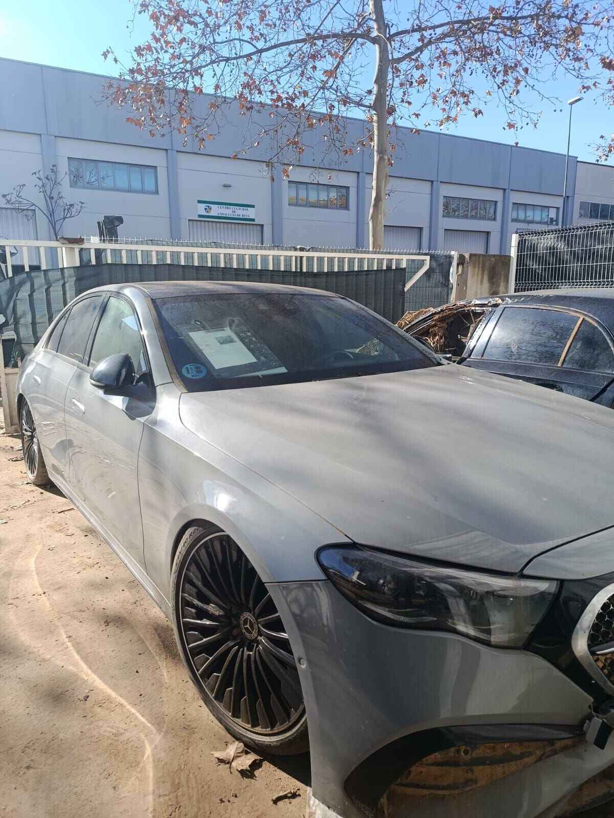 E220 D año 10/2023 ( poca agua)