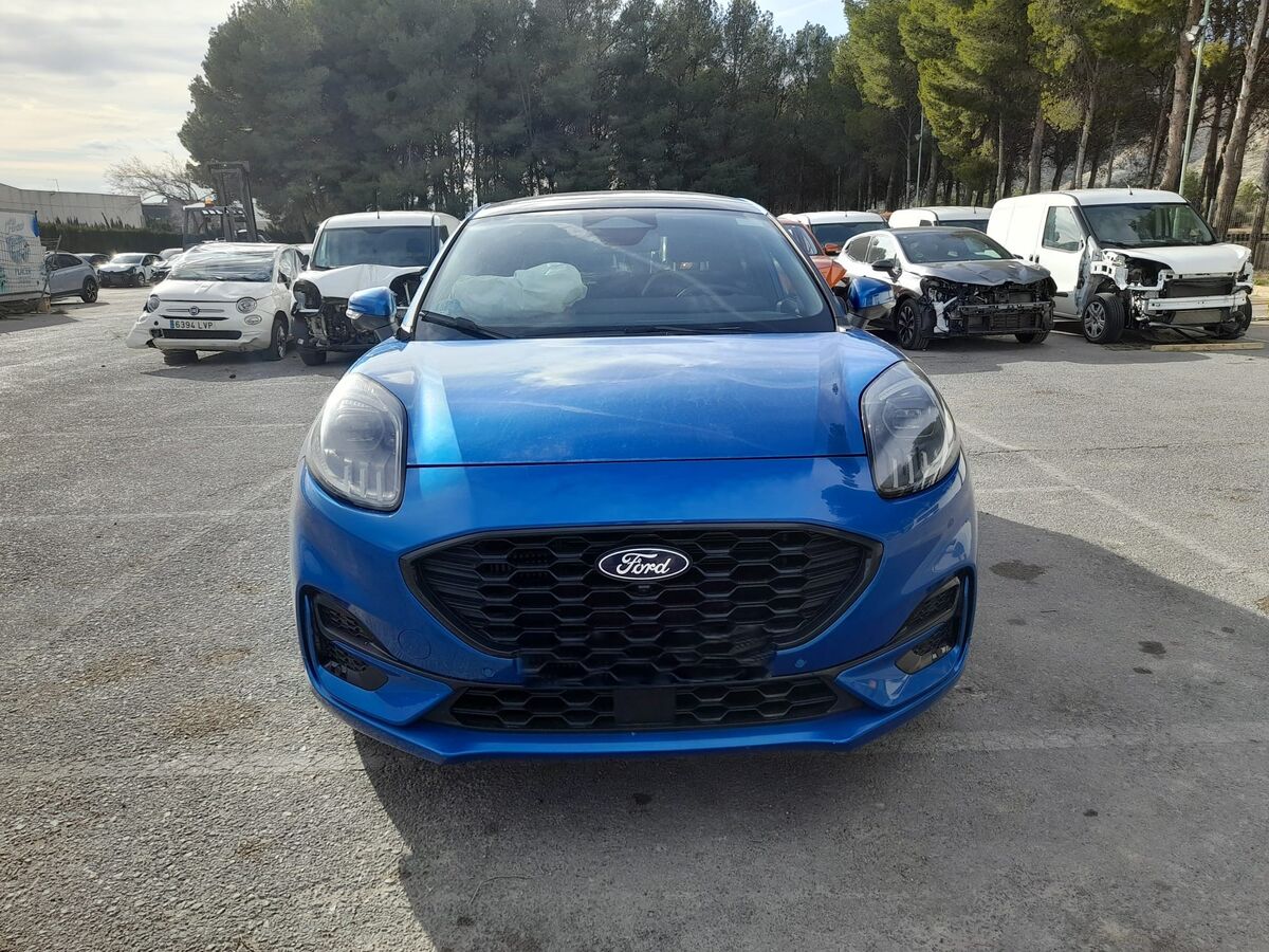 1.0 MICROHIBRIDO 125CV St-Line Automático