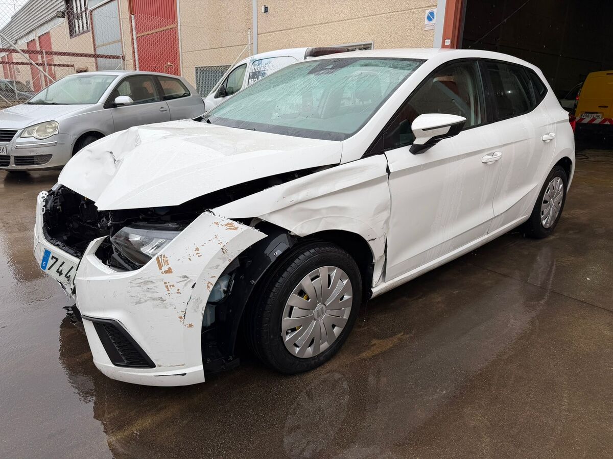 1.0 Mpi Año 9/2023 *** 5.990 € ***