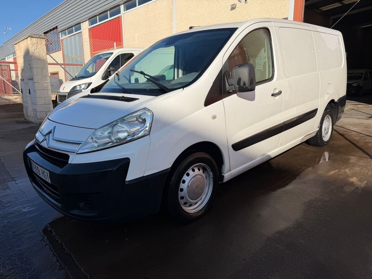 1.6 Hdi Año 2012 *** 2.690 € ***