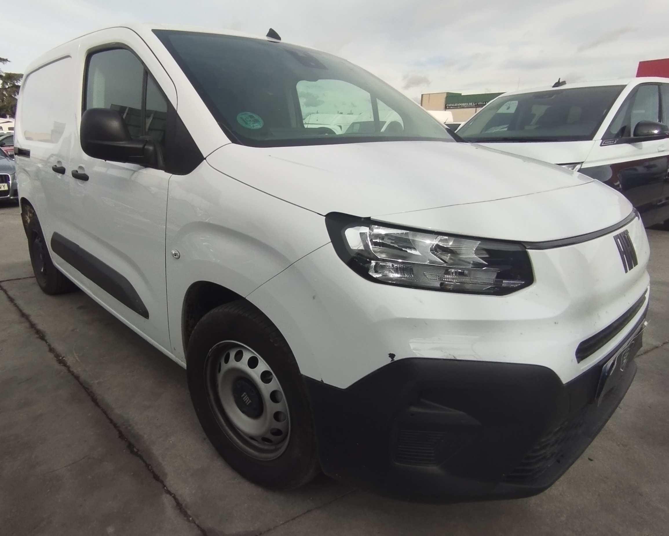 FIAT DOBLO 1.6cc 102cv DIESEL MANUAL AÑO 2023