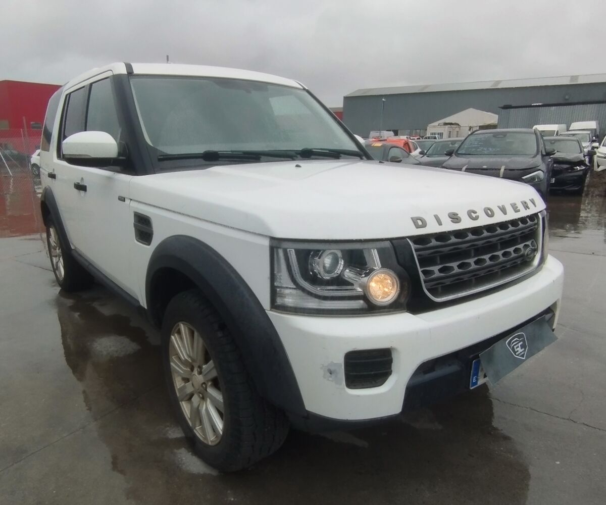LAND ROVER DISCOVERY 3.0cc TDV6 210cv DIESEL AUTOMATICO  AÑO 2014