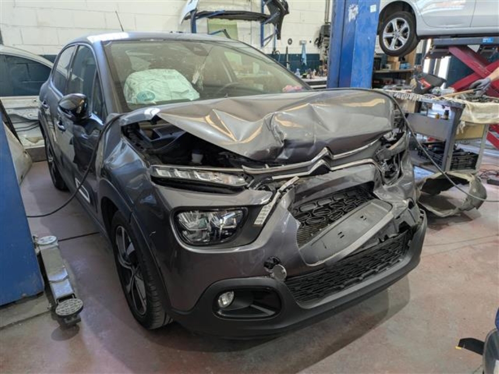 1.5 BHDi  2022   24.000 Km