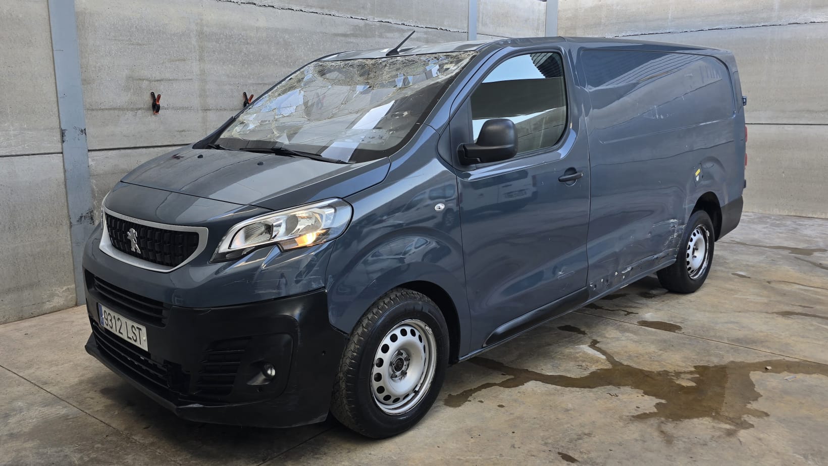 PEUGEOT EXPERT Furgon Premium 1.5 BlueHDi LARGO 102CV 6v 2021