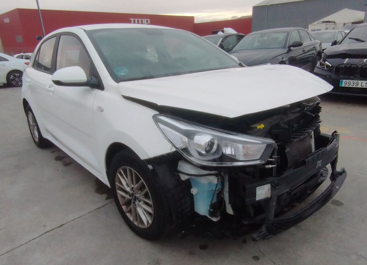 KIA RIO 1.2cc 84cv GASOLINA MANUAL  AÑO 2022