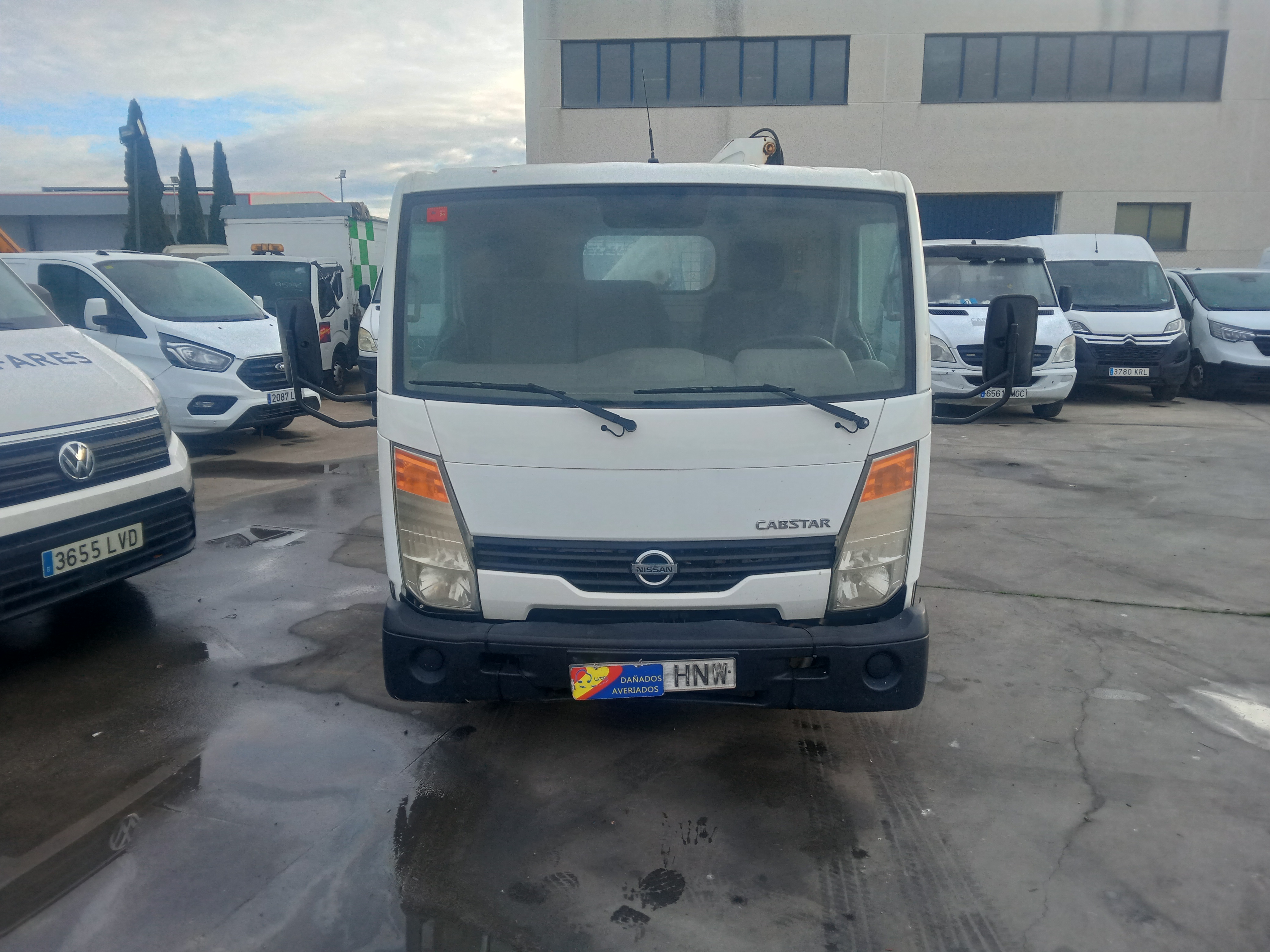 CABSTAR VOLQUETE+PLUMA