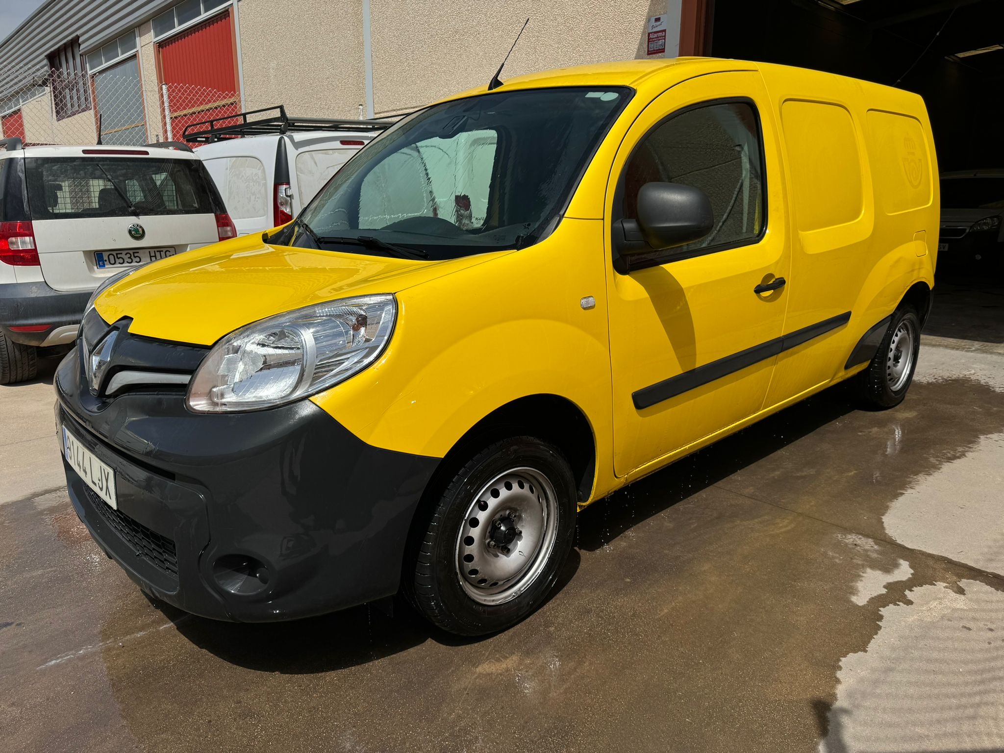 MAXI 1.5 Dci Año 11/2020 *** 4.590 € ***