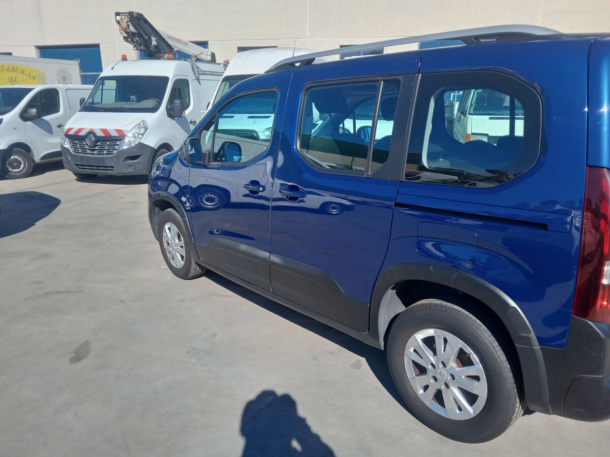 1.5 HDI EAT8 130CV ALLURE