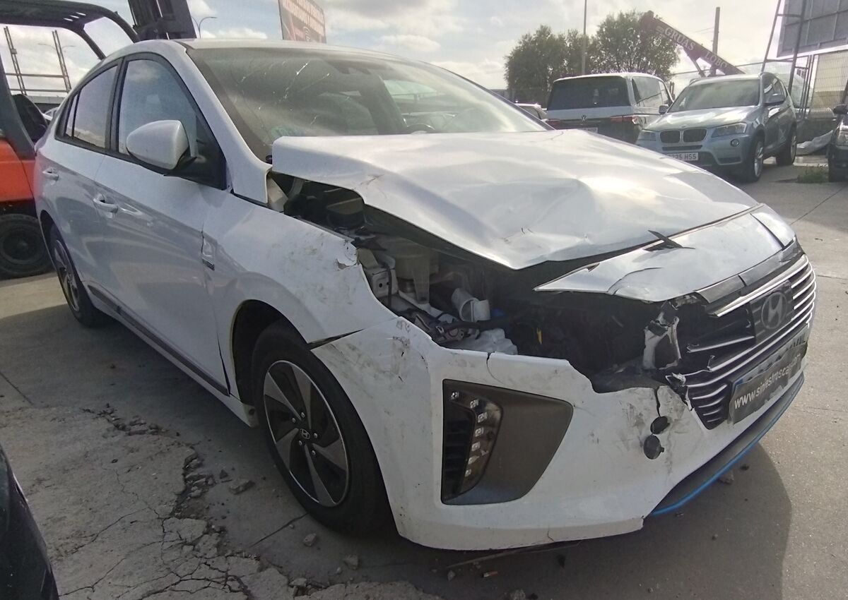 HYUNDAI IONIQ 1.6cc HEV 141cv GASOLINA AUTOMATICO AÑO 2019