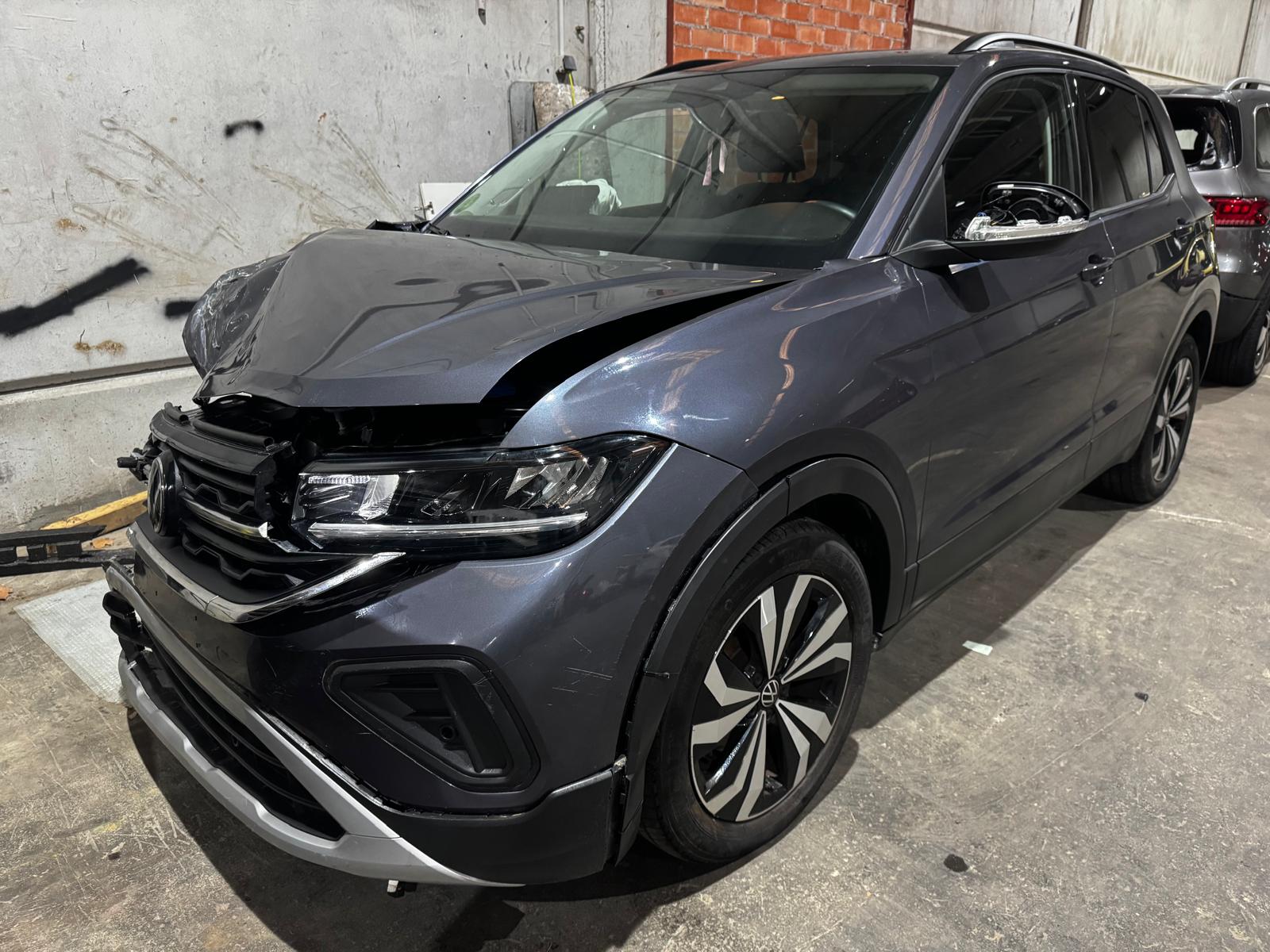 Volkswagen T-Cross 2024 ACCIDENTADO