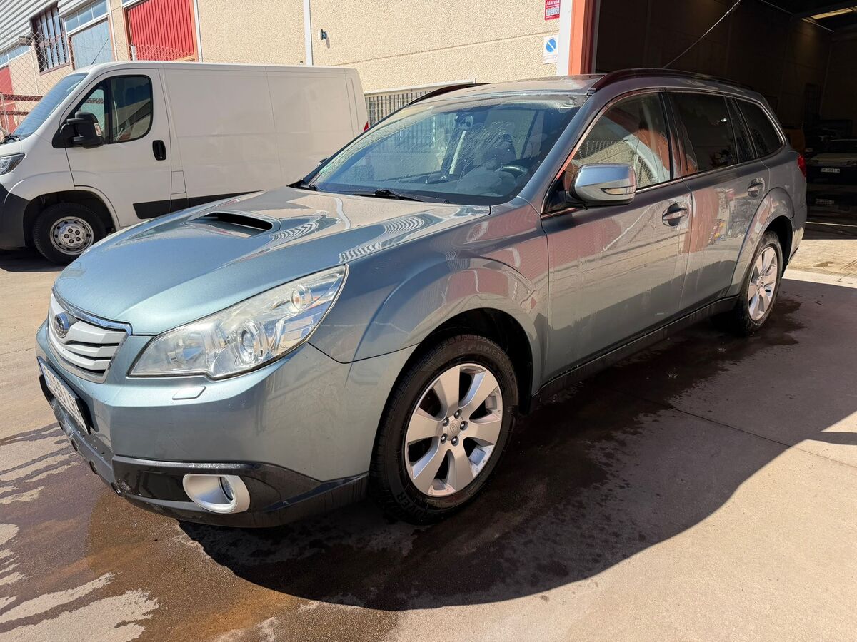 4 X 4 2.0 Diesel Año 7/2010 *** 1.990 € ***