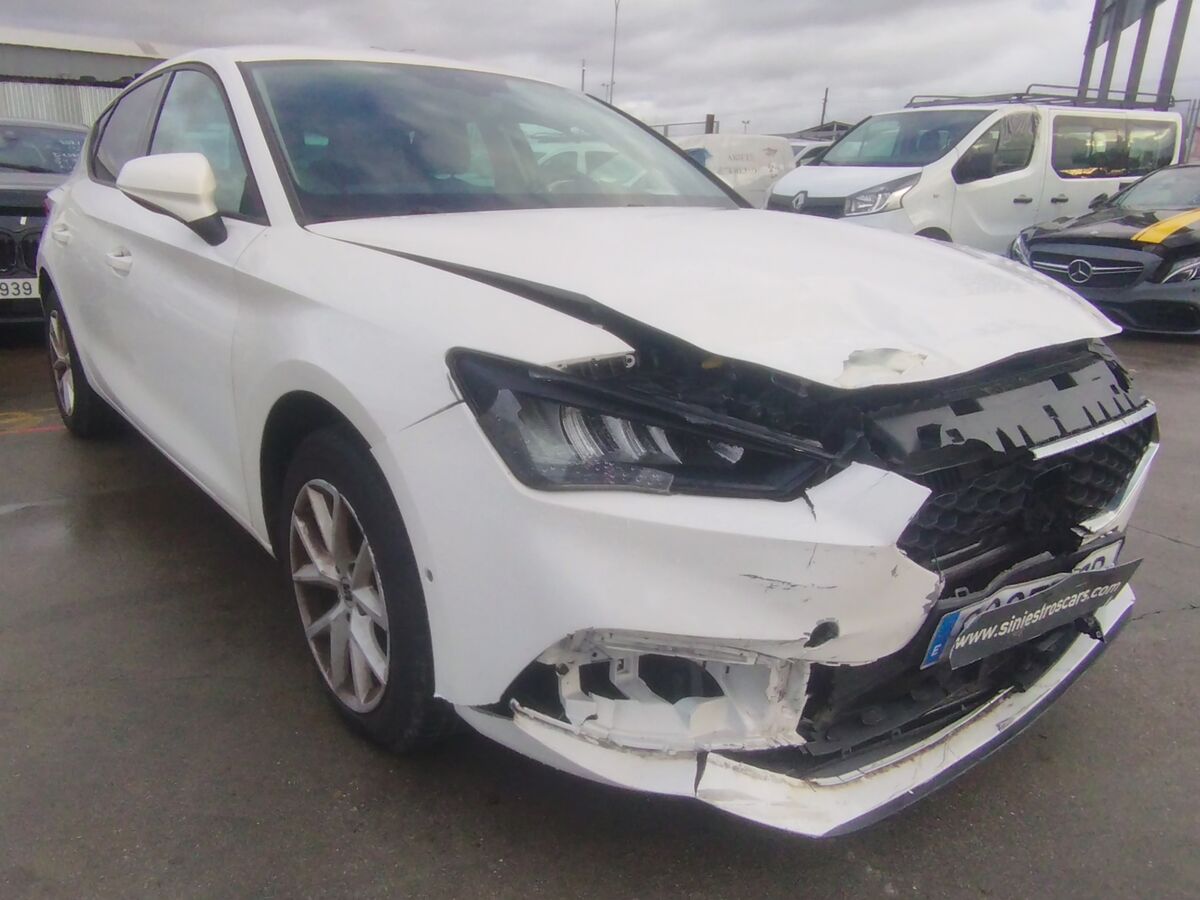 SEAT LEON 2.0cc 116cv STYLE DIESEL  MANUAL  AÑO 2022