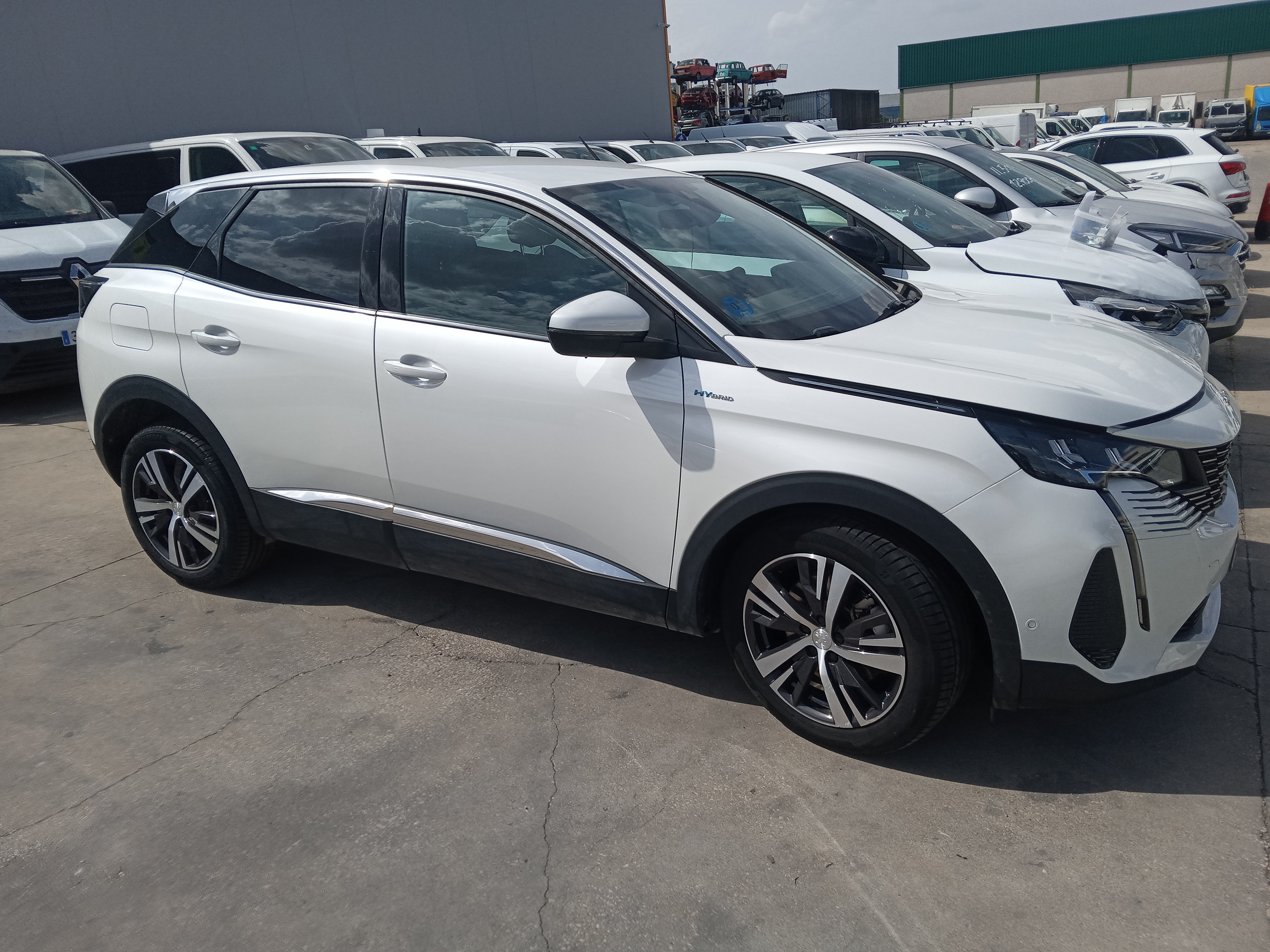 HYB PHEV 225 Allure Pack e-EAT8