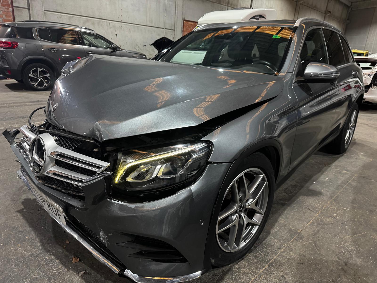 Mercedes-Benz GLC 250D 4MATIC 2017 ACCIDENTADO