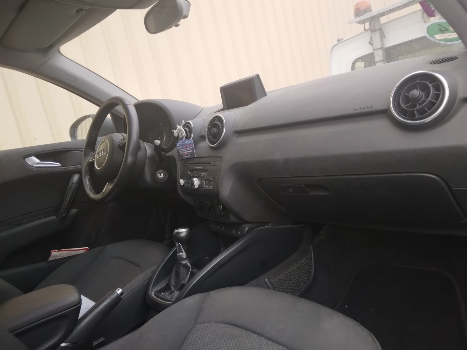 Juego de airbag Audi A1 2014 completo usado en perfectas condiciones