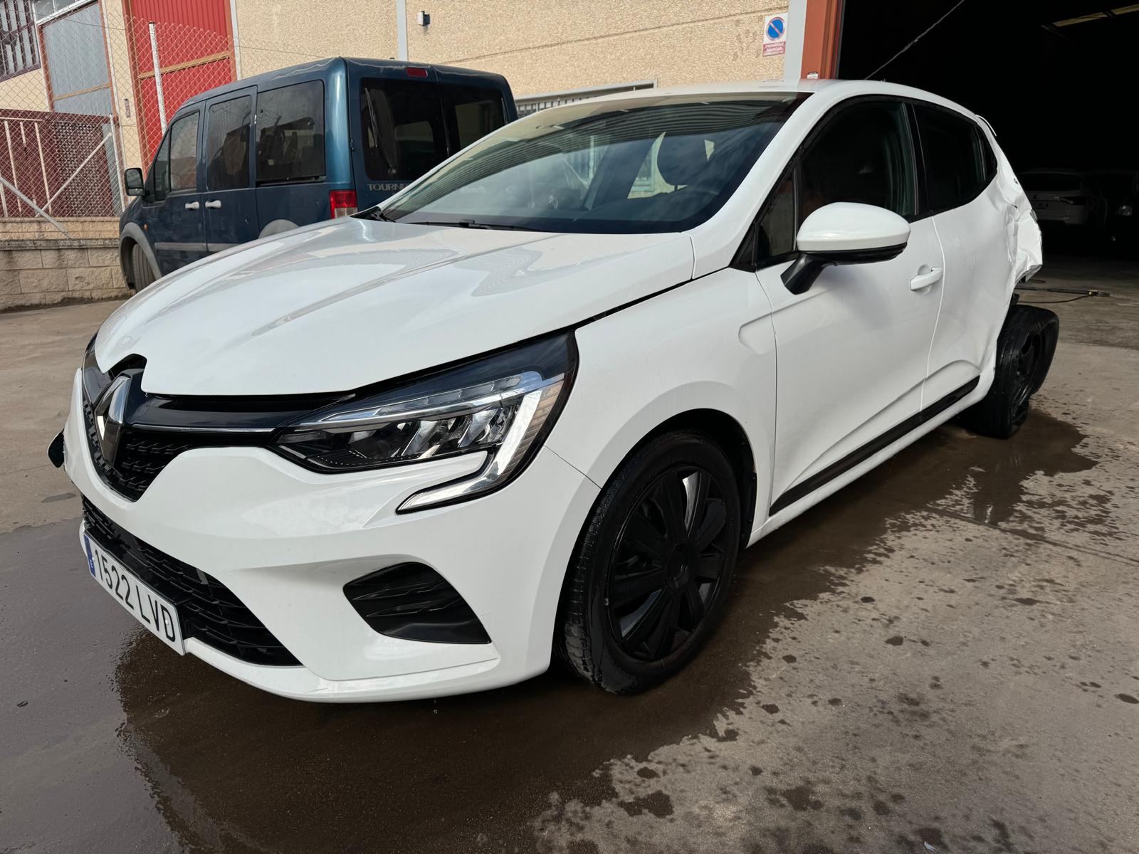 1.0 i Año 12/2021 *** 4.490 € ***