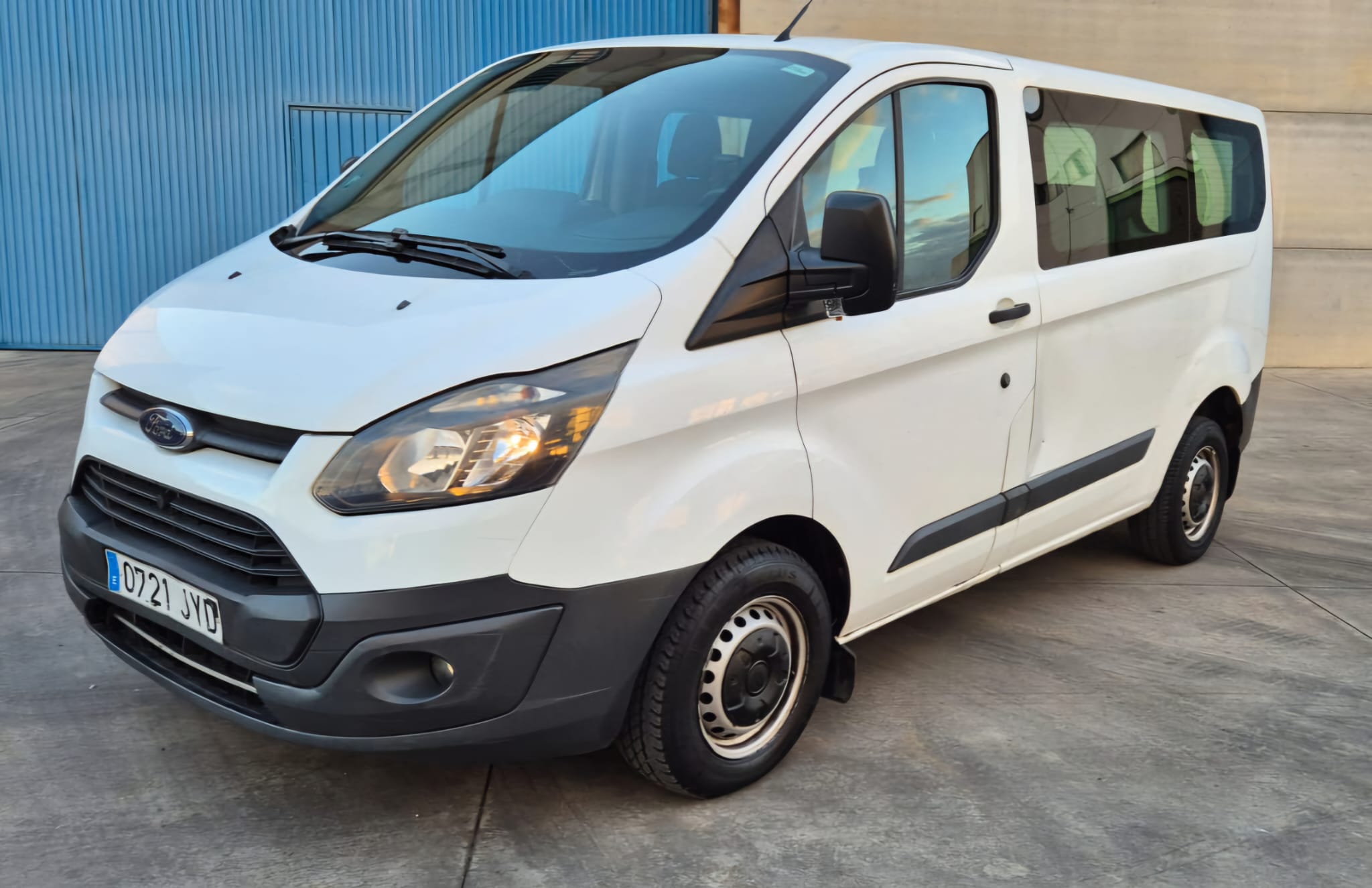 Ford Transit 2.0D Custom 9pl 6v 2017