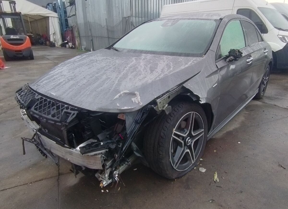 MERCEDES A 200D 2.0cc 150cv AUTOMATICO DIESEL  AÑO 2021