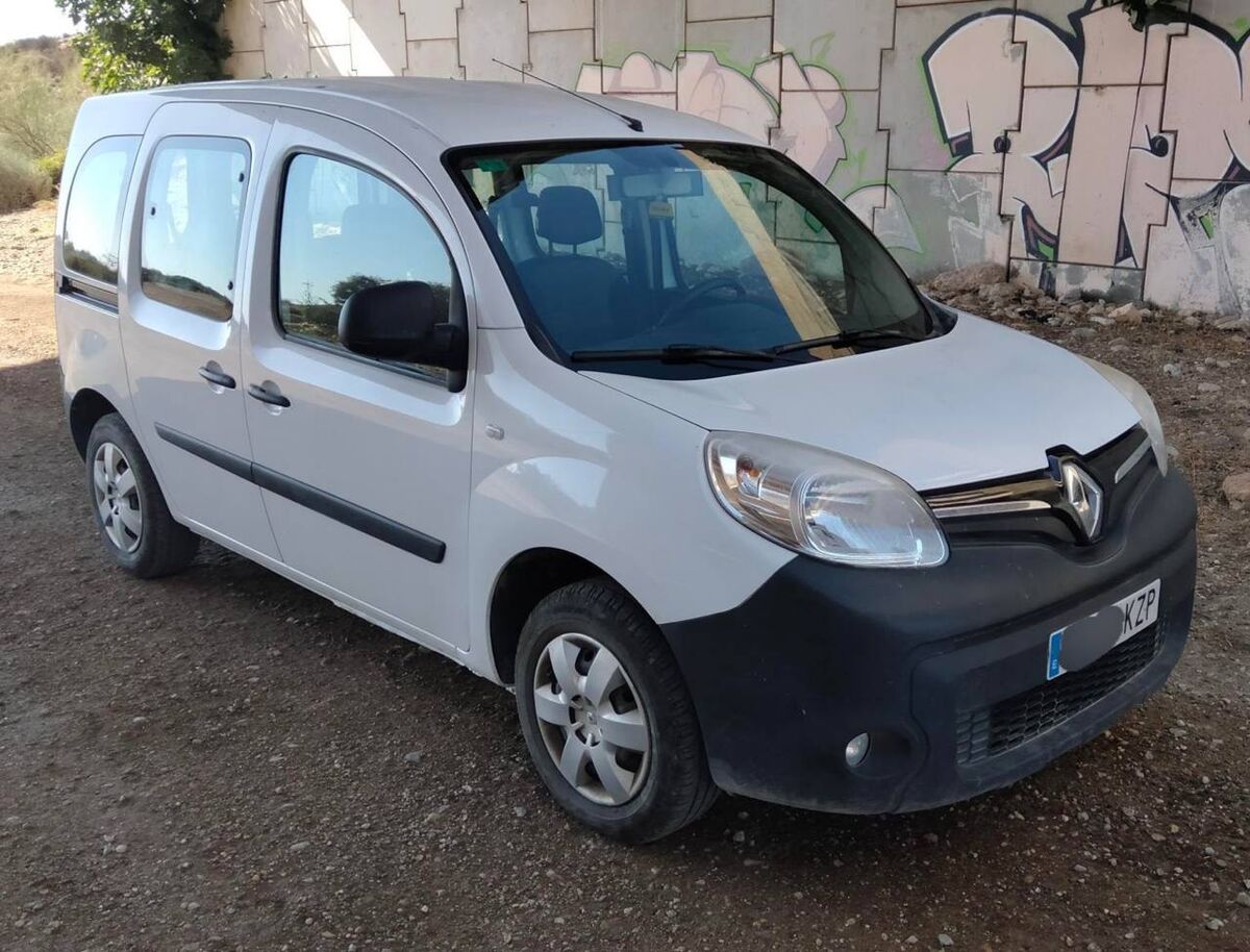RENAULT KANGOO 08/2019 EN MARCHA 3.800€
