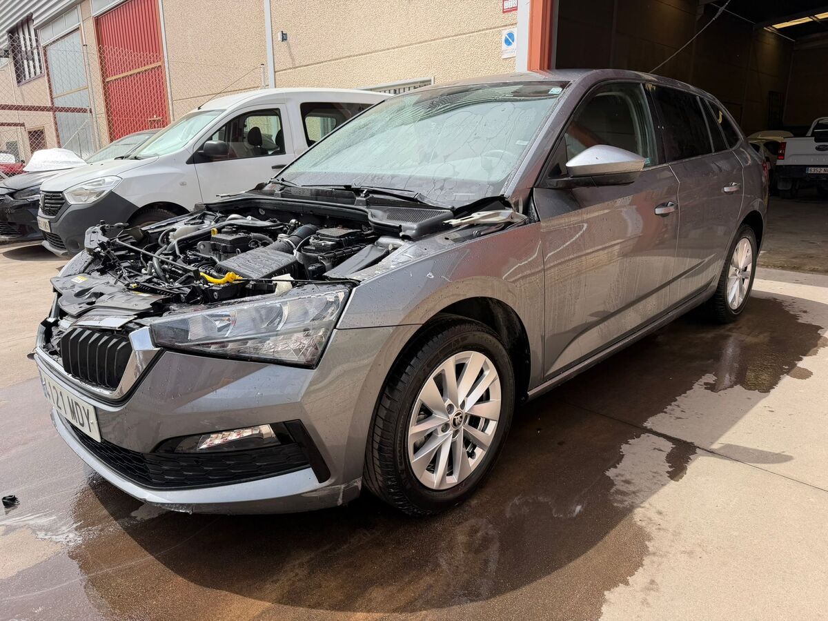 1.0 TSI Año 4/2023 *** 7.990 € ***