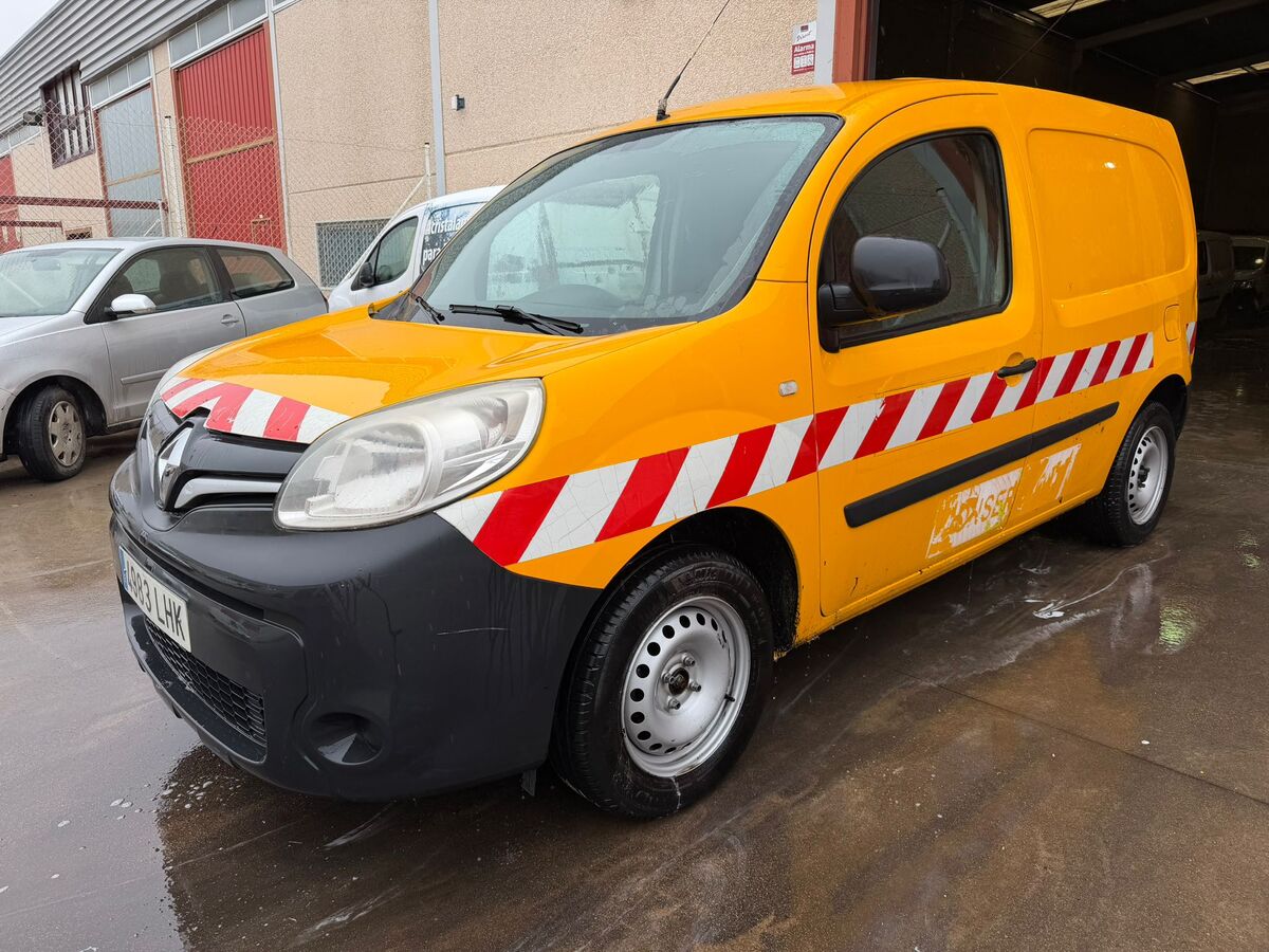 1.5 Dci Año 9/2020 *** 4.890 € ***